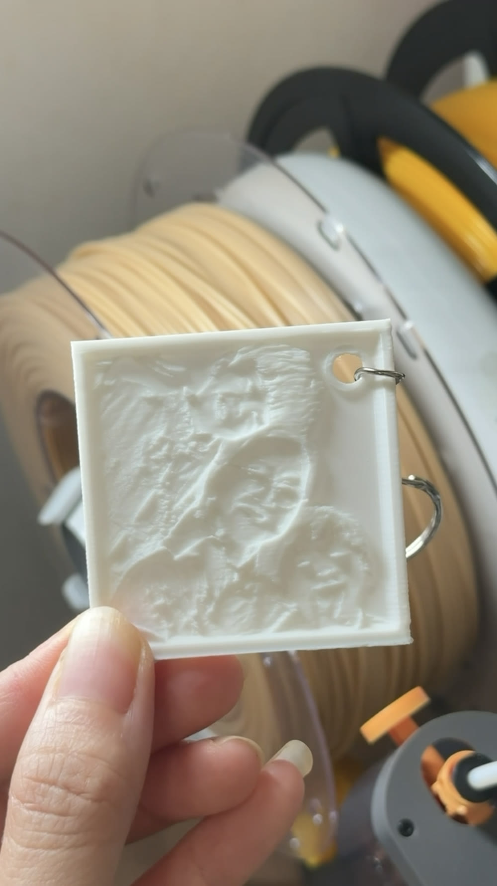 Photo Reveal Keychain without backlight